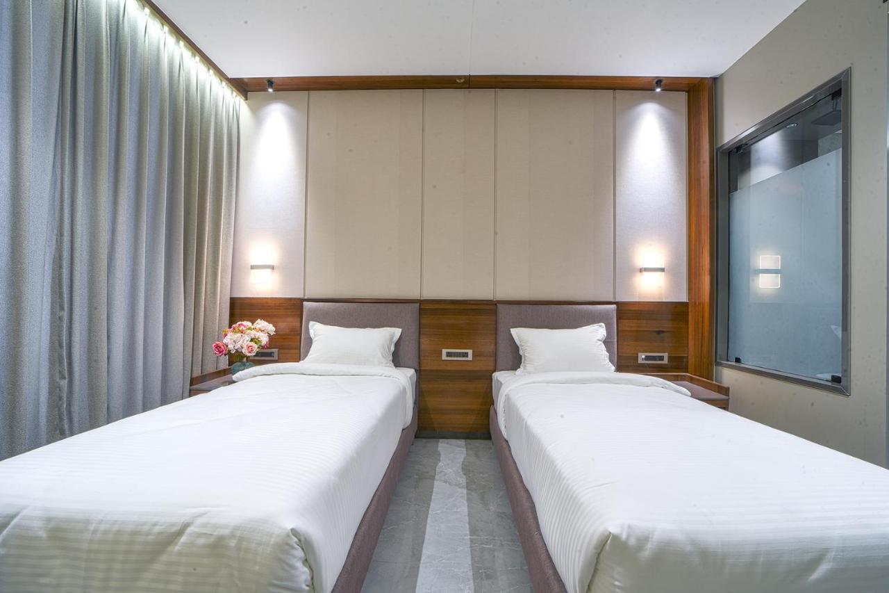 Hotel Devgiri Inn And Restaurant Sangli Экстерьер фото