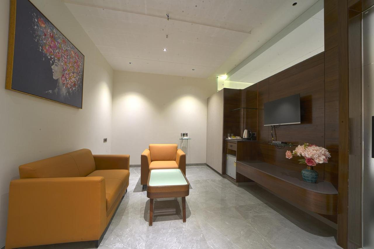 Hotel Devgiri Inn And Restaurant Sangli Экстерьер фото